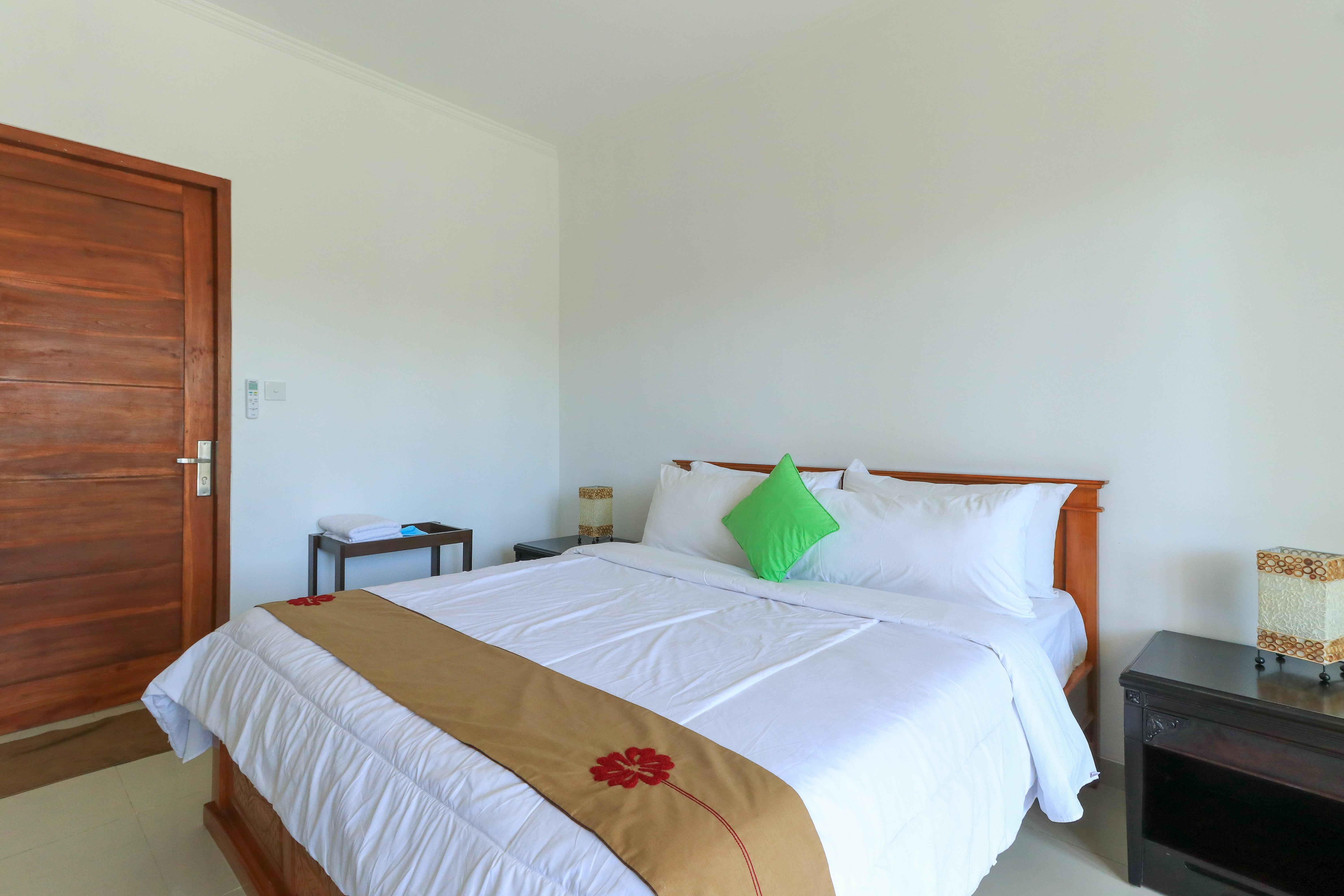Pererenan Nengah Guest House Canggu Exterior photo