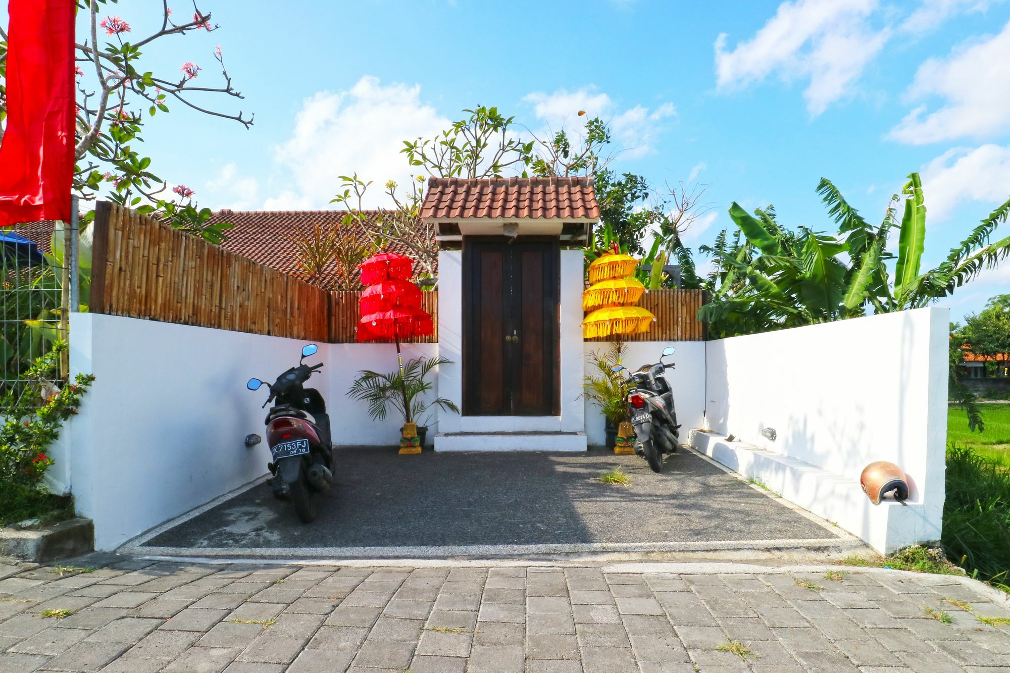 Pererenan Nengah Guest House Canggu Exterior photo